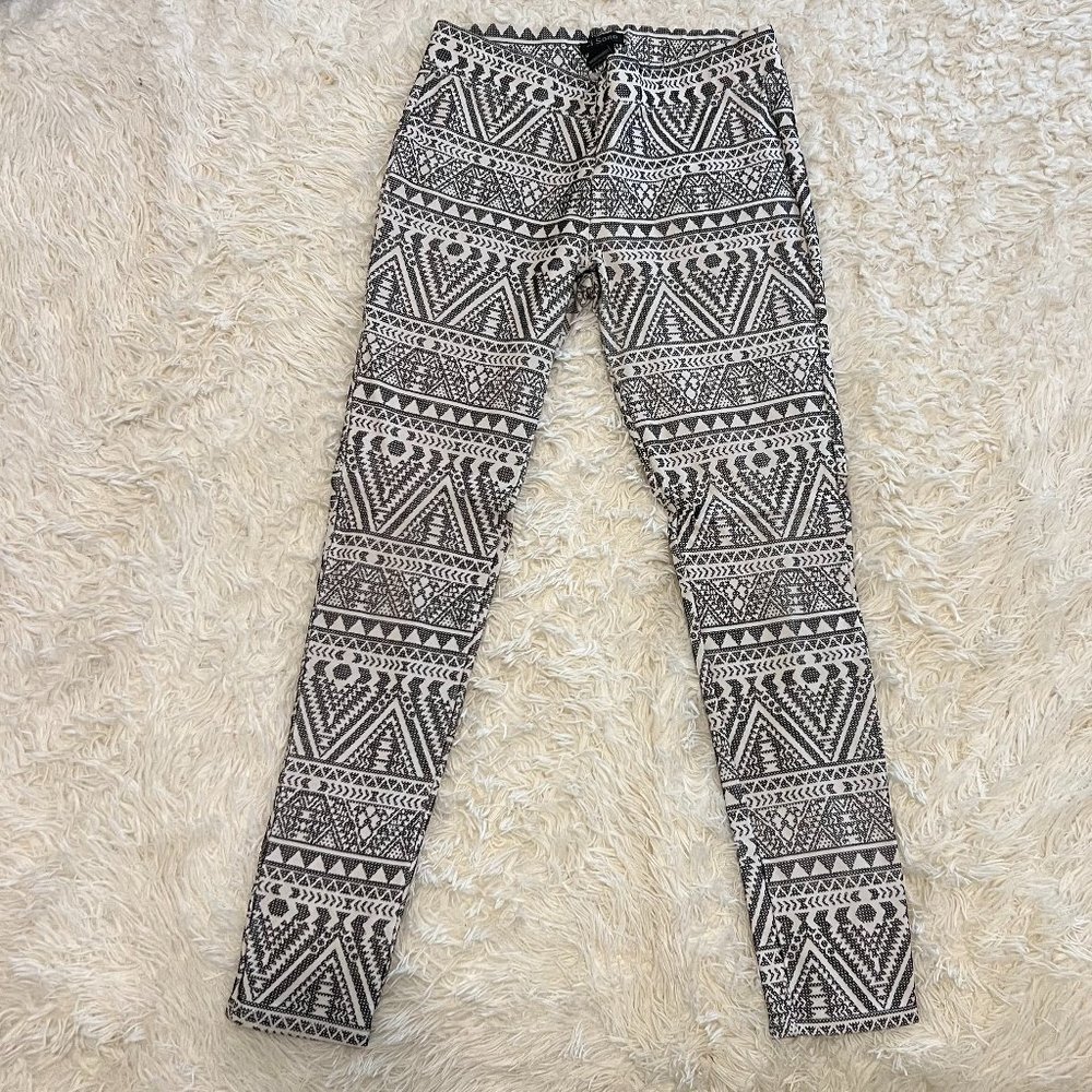 Patterned Leggings - Picture 3 of 3